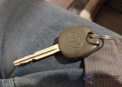 2007 Toyota Corolla Ce z USA, uszkodzony, nr VIN JTDBR32E170119257